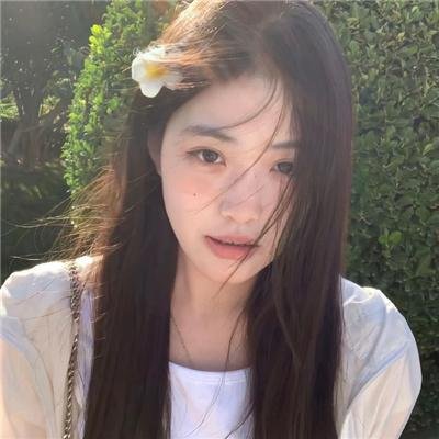 蓝色眼影