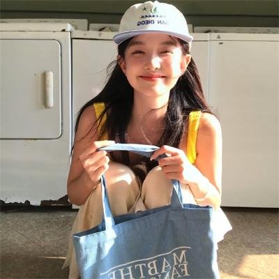 莺燕嬉春